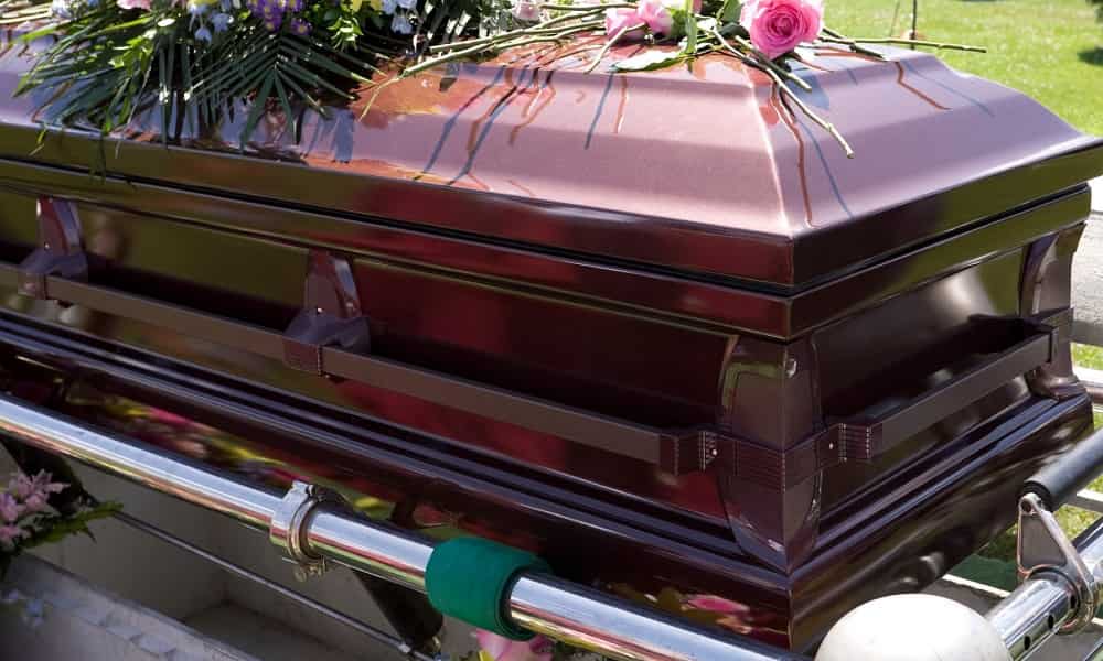 Profesjonalne usługi pogrzebowe: co często interesuje Klientów?