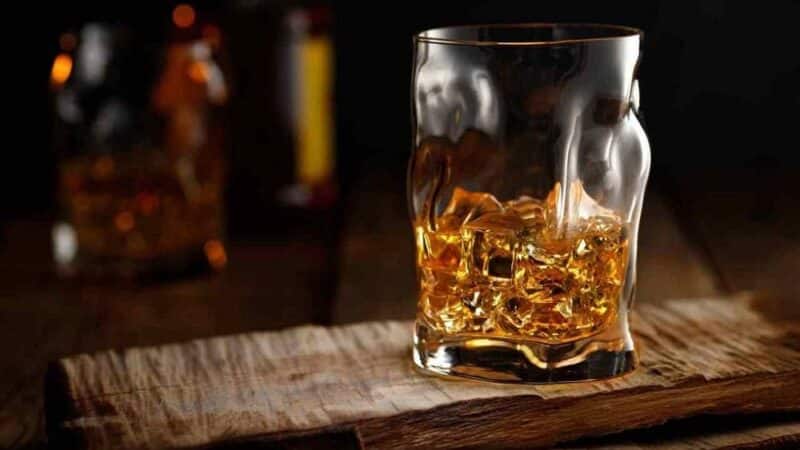 Rodzaje szkockiej whisky – co powinniśmy wiedzieć o tym trunku?